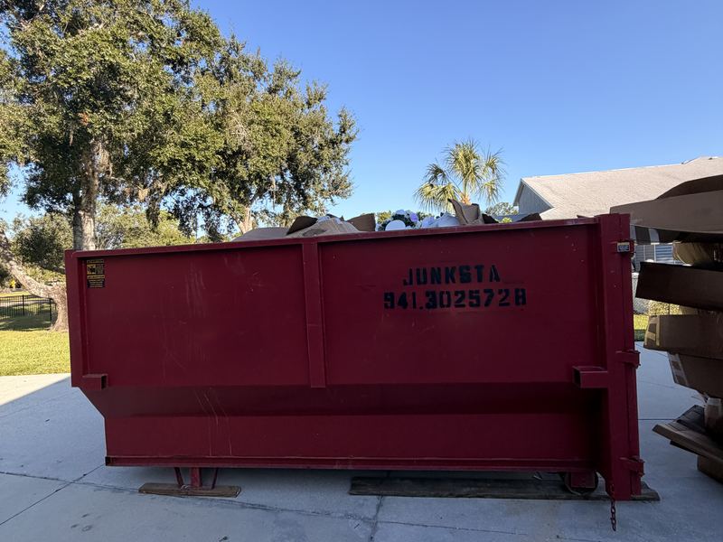 16-yard Junksta dumpster delivered to a local driveway